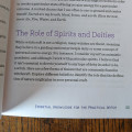 A Practical Guide for Witches: Spells, Rituals, and Magic for an Enchanted Life