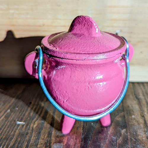 Cast Iron Cauldron- PINK Cast Iron Cauldron- PINK